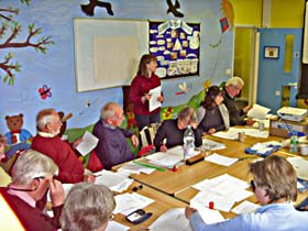 Nicola Waddington of Archives Alive delivering training to Hothfield History Society